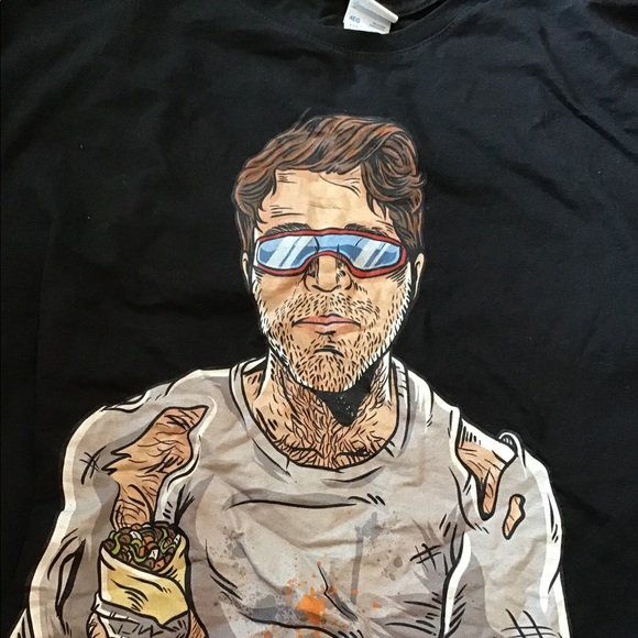 Tops - possible one of a kind size wise 4x Shane Dawson t